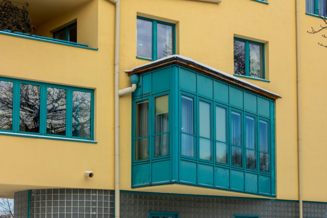 Budynki mieszkalno-usługowe przy ul. Bażantarni, Warszawa