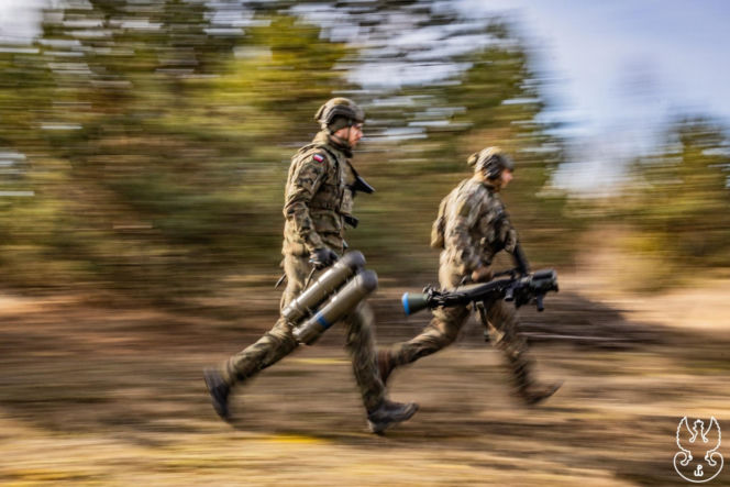 WOT szkoli operatorów Carl Gustaf