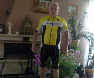 Wałęsa w klapeczkach szykuje się do Tour de Pologne