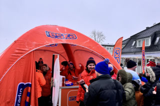 Morsjanie atakują! Ekipa Radia ESKA nadaje ze zlotu morsów w Mielnie