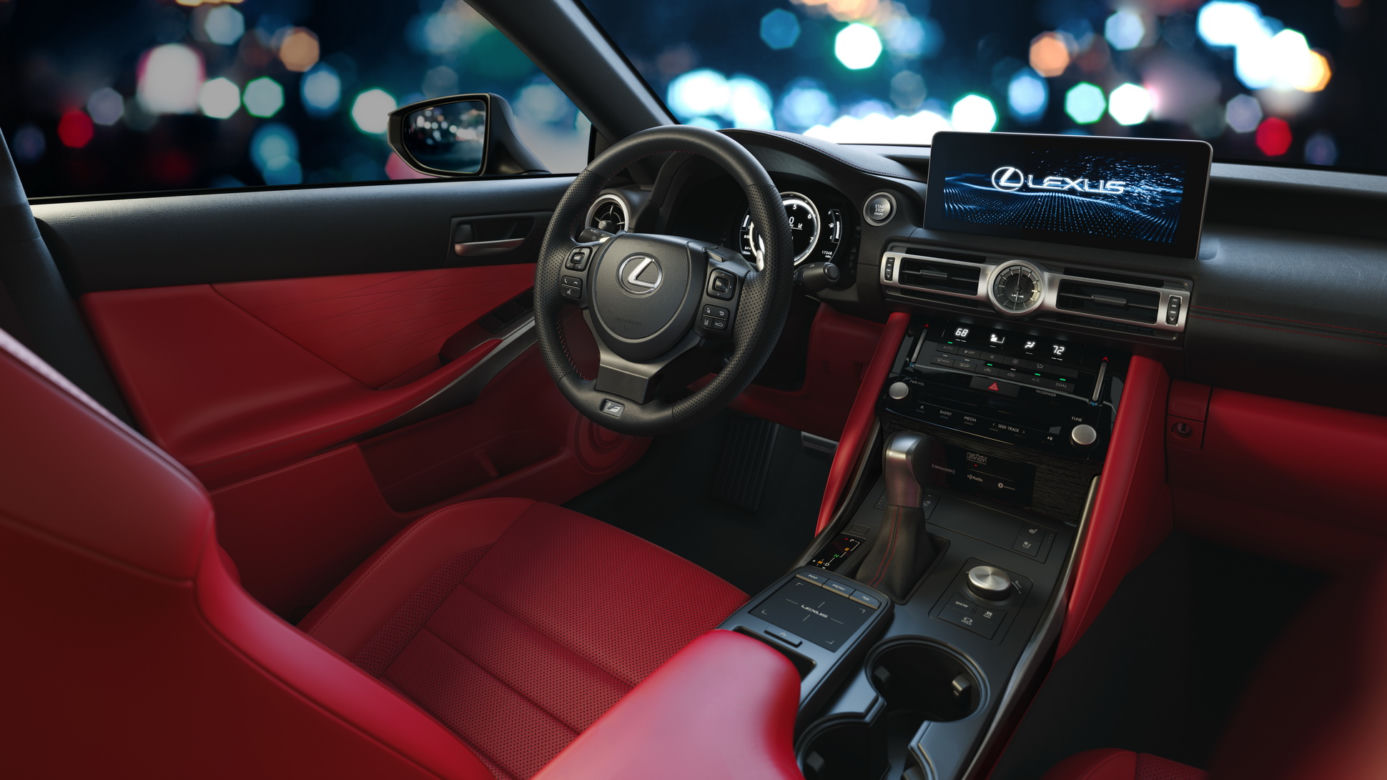 2021 Lexus IS