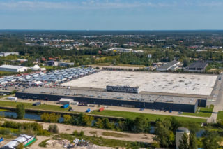 Plac po spalonym centrum handlowym Marywilska 44 w Warszawie
