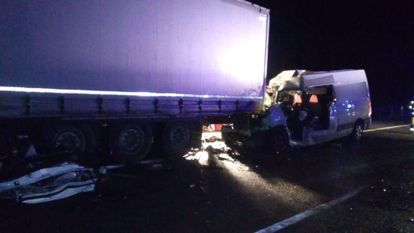 Kolejne fakty w sprawie tragedii na autostradzie A1 pod Toruniem. Kierowca uciekał pieszo!
