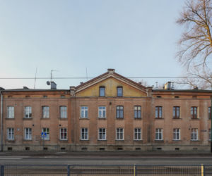 To największe miasto Zagłębia Dąbrowskiego. Czaruje pięknymi pałacami, ale też dworem i zamkiem!