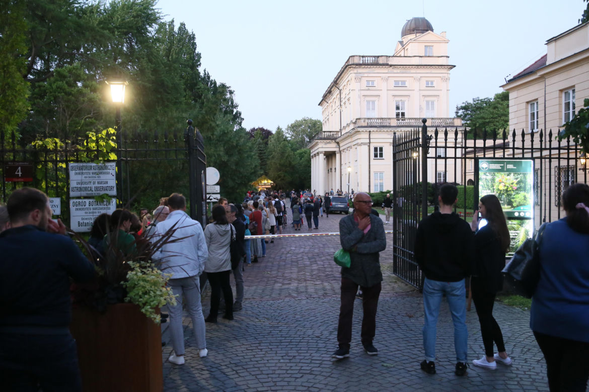 Kolejka do Ogrodu Botanicznego UW (2021 r.)