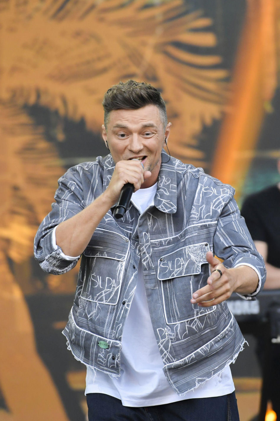 Marcin Daniec po 10 latach wraca do TVP. Rap z Mezo i Liberem gwoździem programu
