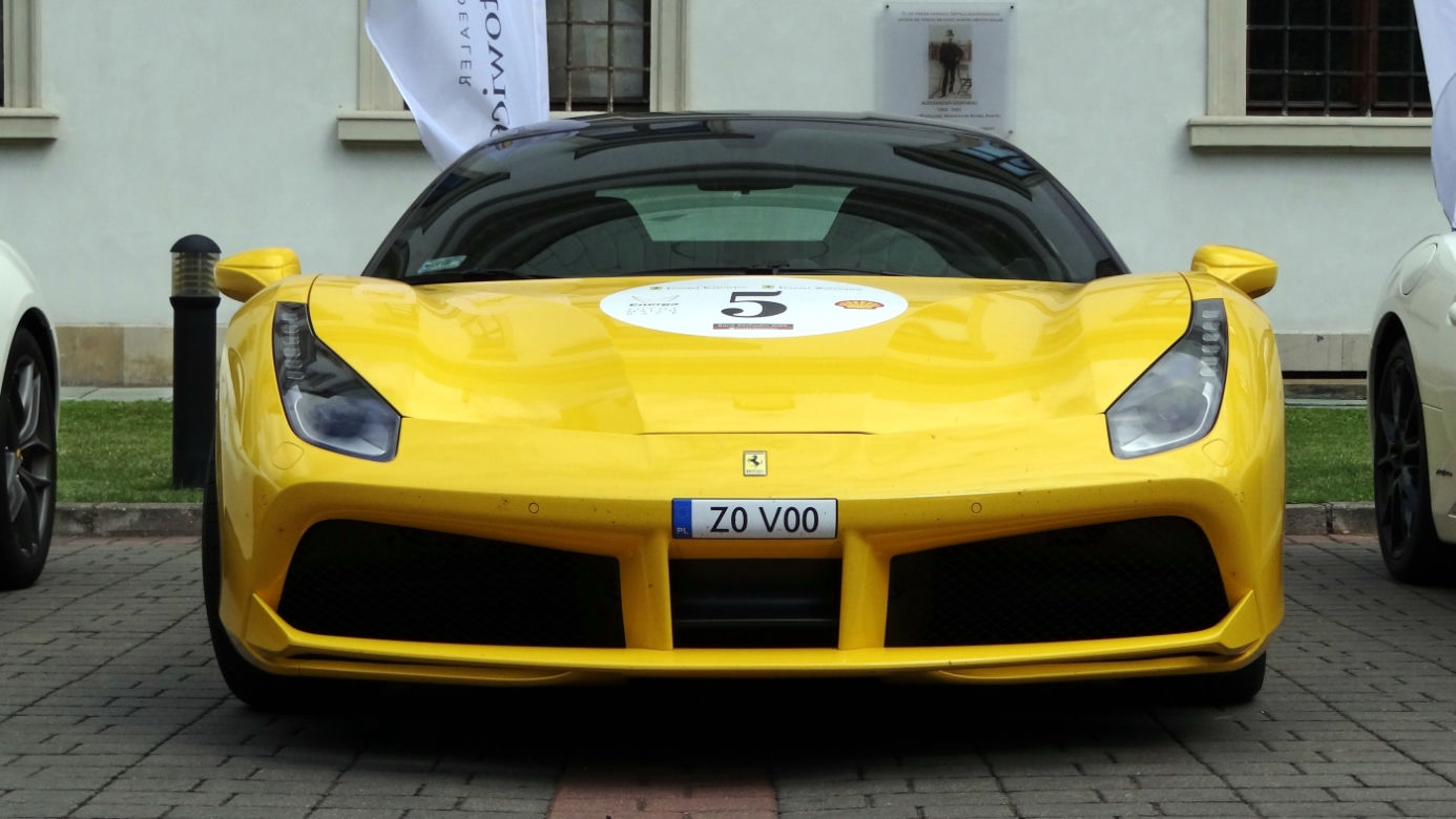 Kawalkada Ferrari przez Polskę 2015
