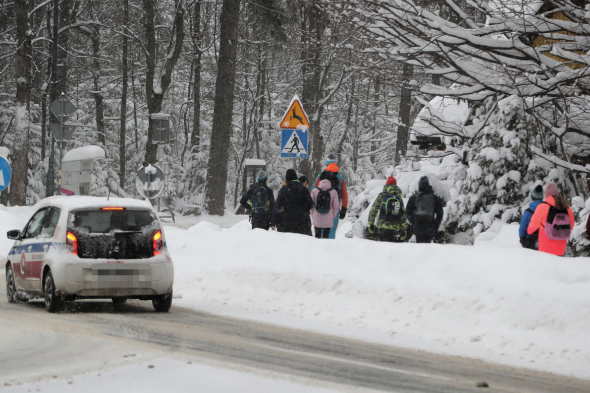 Trudne warunki drogowe w Zakopanem