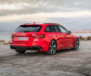 Audi RS4 Avant 2.9 TFSI V6 450 KM tiptronic quattro