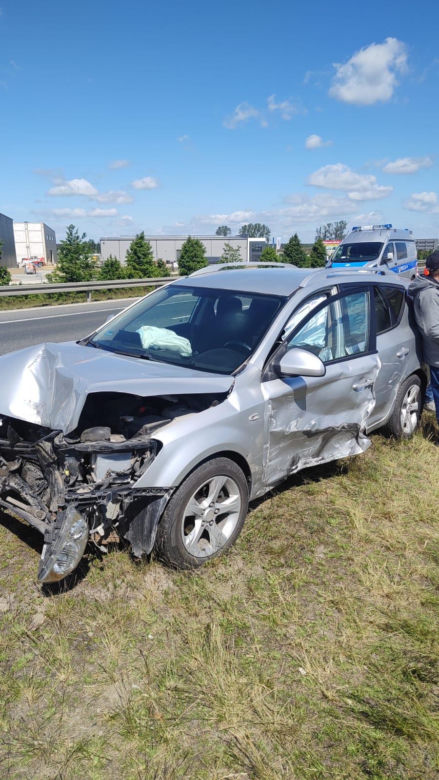 Zablokowana S5 koło Leszna. Zderzenie kilku aut na wysokości Święciechowy