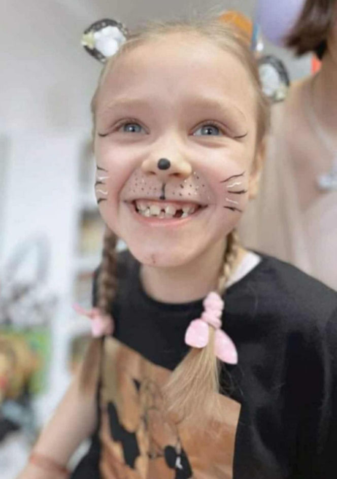 Choroba odebrała Lence mowę, niech nie zabierze uśmiechu. Dramatyczny apel rodziców 11-latki