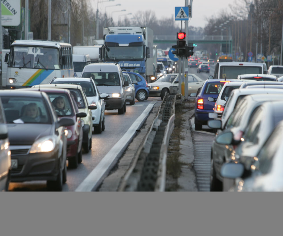 korek na wylocie na Katowice