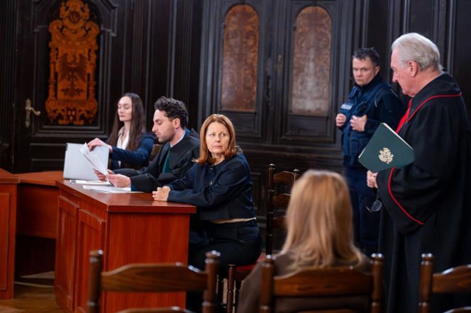 Pierwsza miłość, odc. 4157: Skandal na pogrzebie Stika! Tylko Marta wie, że urna jest pusta