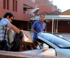Arnold Schwarzenegger jeździ Bugatti Veyron