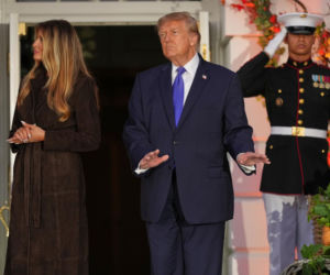 Cukierek albo psikus! Trump zaskoczył pod Białym Domem