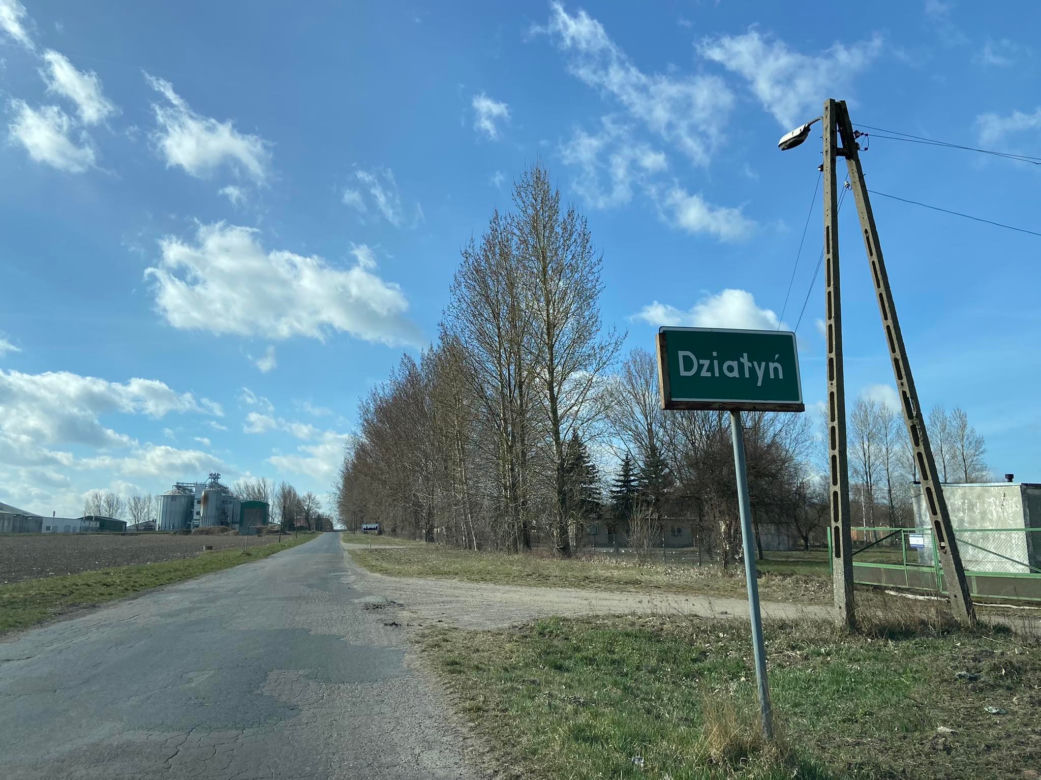 Horror w Działyniu. Babcia powiesiła niepełnosprawnego wnuka i popełniła samobójstwo?!