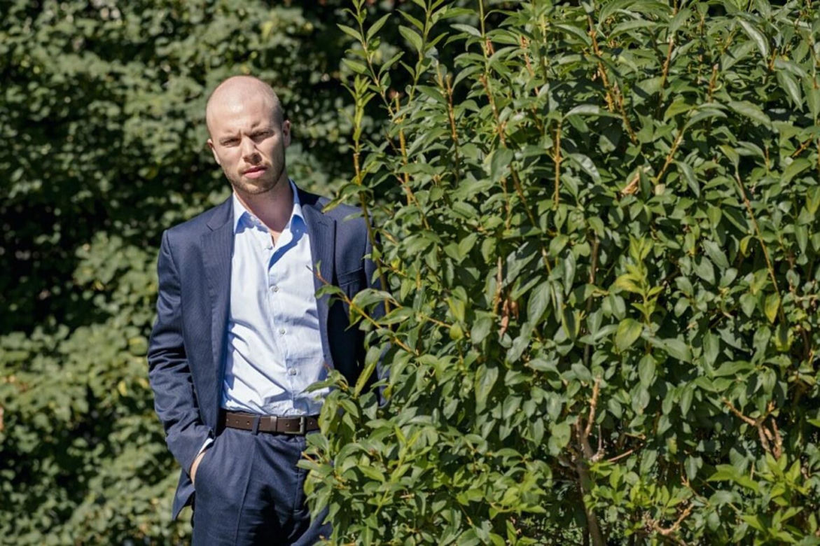 Pierwsza miłość odc. 3886. ślub Marysi i Kacpra - podejrzany gość Dawid Nowicki (Marcin Nowicki) 