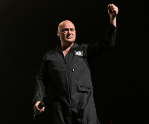 Wokalista Disturbed na temat łącznia muzyki z polityką. Muzycy powinni mówić to, co dyktuje im serce 