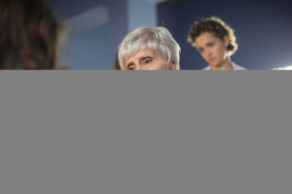 Lekarze 4 sezon odcinek 7 (odc. 46). Prof. Pekold (Anna Polony), Basia (Aleksandra Hamkało)