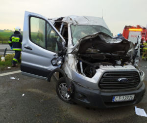 Wypadek na A1 w Gorzuchowie, wszystkie osoby zostały przewiezione do szpitala