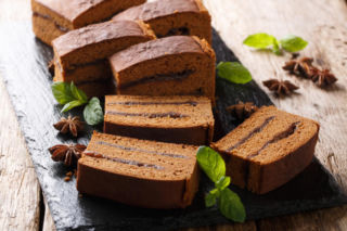 Świąteczny hit każdego domu? Piernik mieszany łyżką