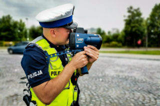 Noga z gazu albo sroga kara. Policja nie będzie się patyczkować