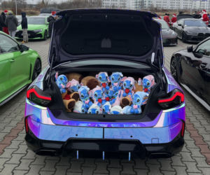 Mikołaje za kierownicą opanowali Lublin. Wyjątkowa akcja dla dzieci ze szpitala