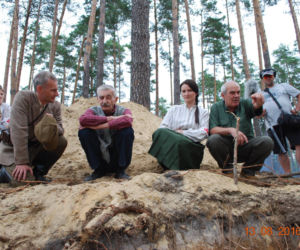 Pasjonaci historii rekonstruują schron z II wojny światowej