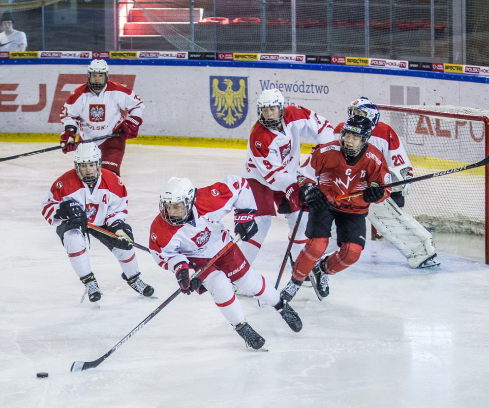 Hokej kobiet