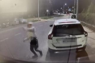 Niszczyli samochody i nagrywali swoje wyczyny. Osiem aut zdemolowanych