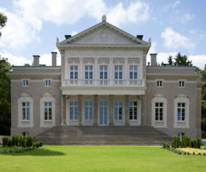 Pałac Manowce w Trzebieradzu