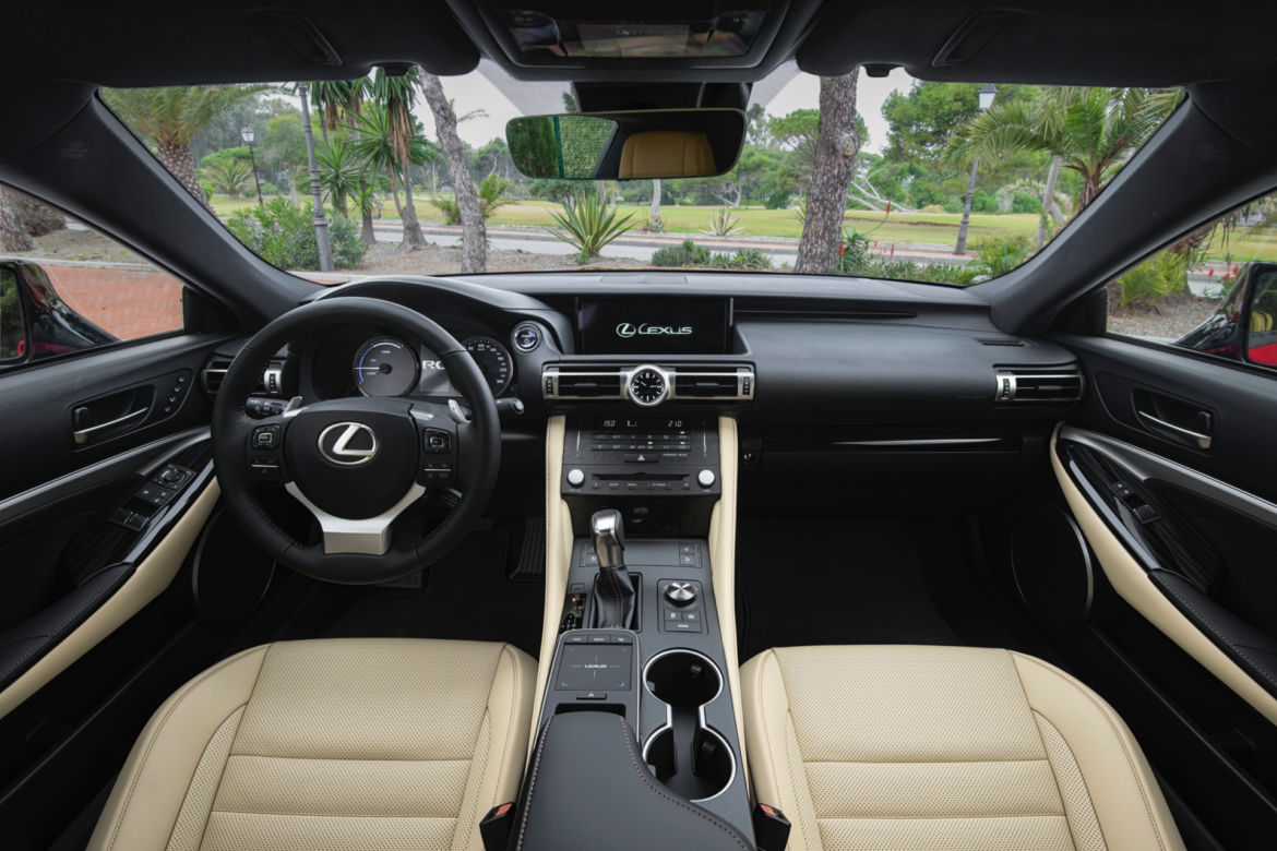 Lexus RC 300h Prestige lifting 2019