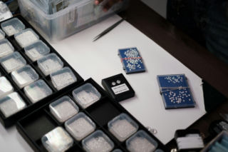 Znawca diamentów oszukał blisko 200 osób?! Chodzi o grube miliony