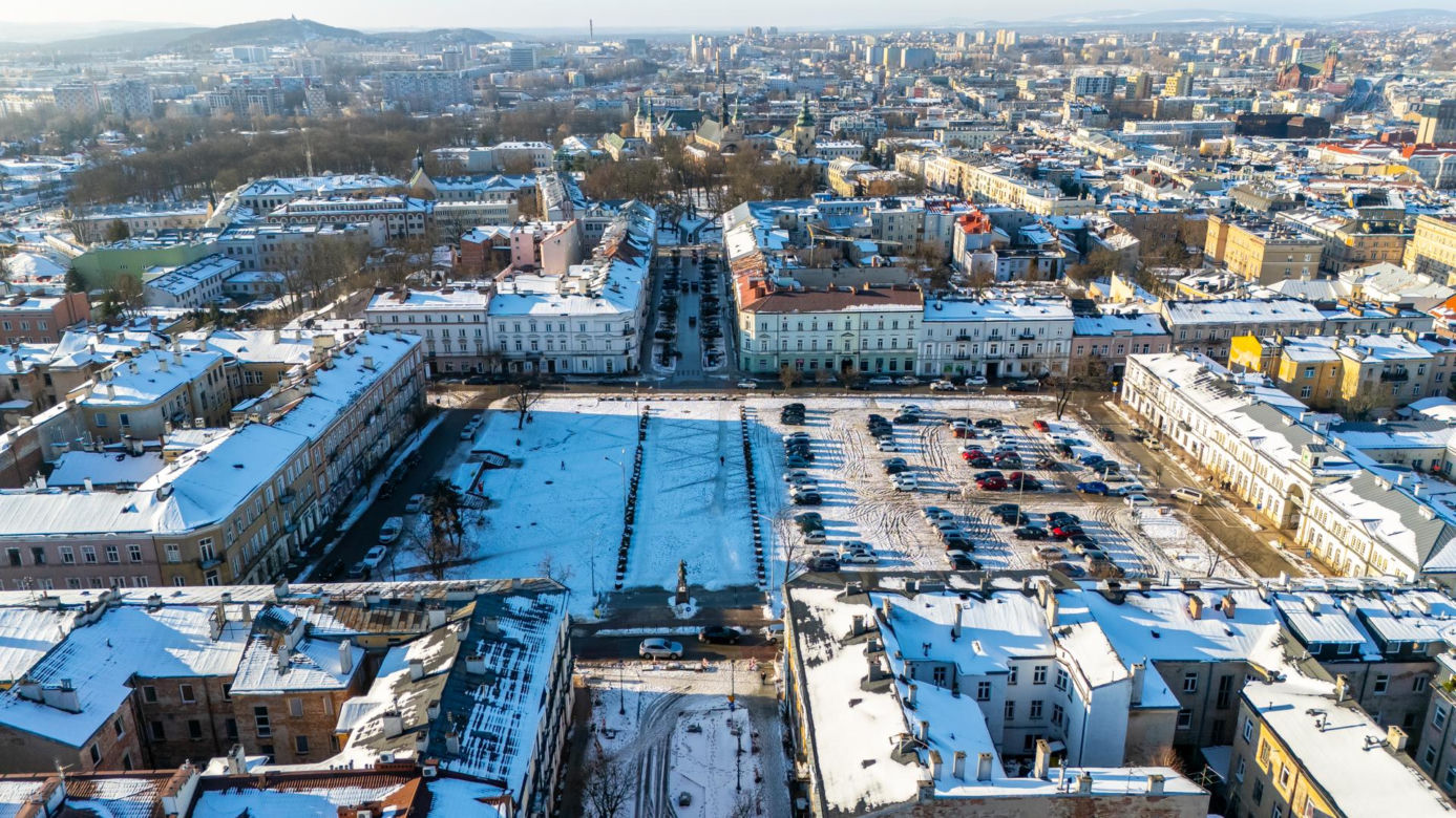Plac Wolności w Kielcach przed przebudową