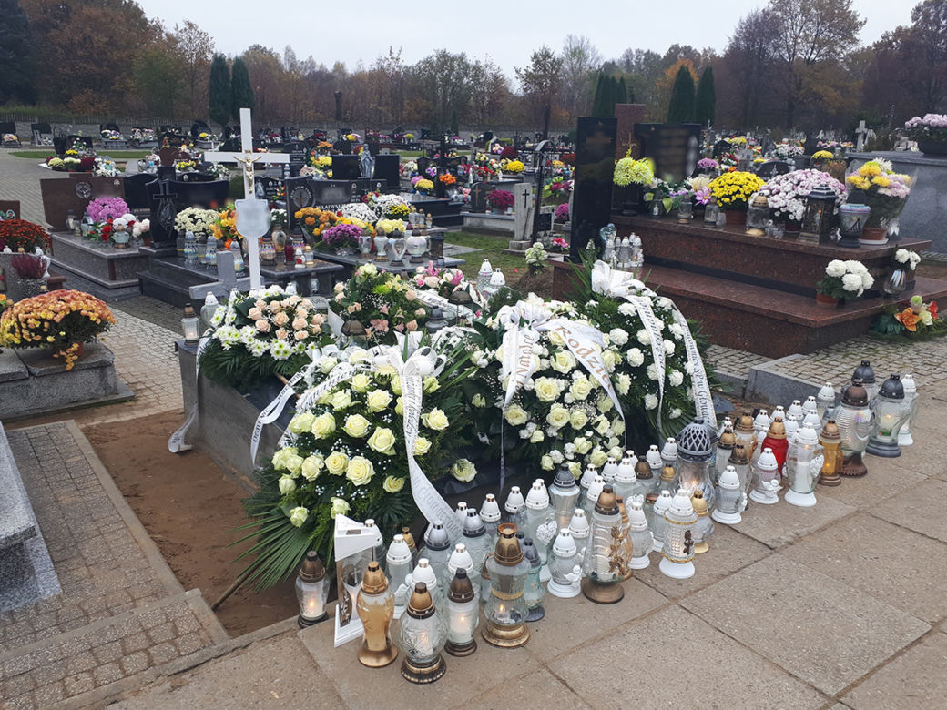 Grób Natalki z Głowaczowej. Zamordował ją młodszy brat