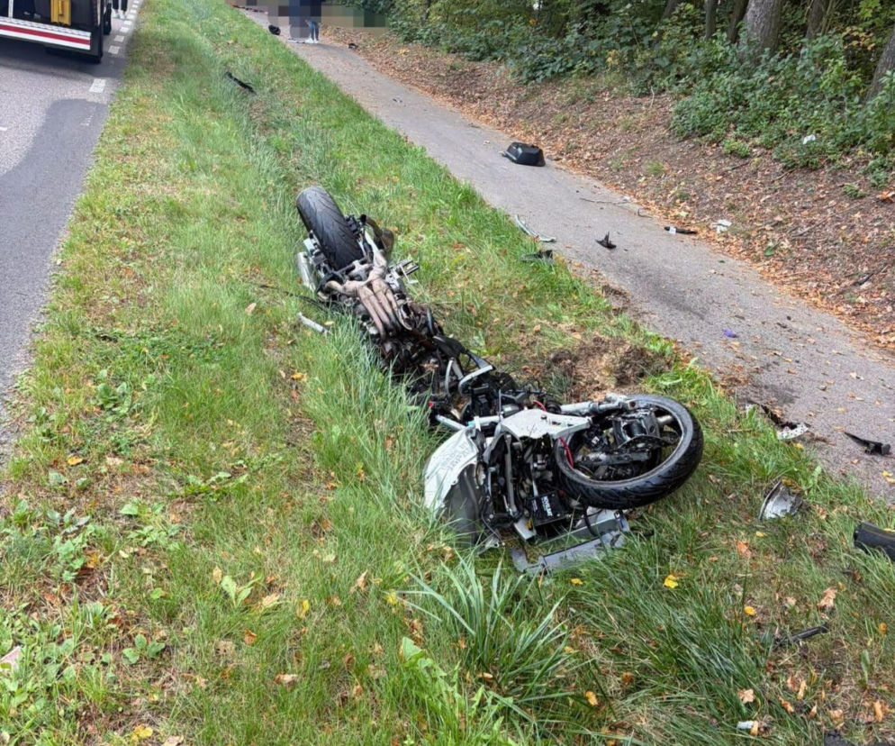 Motocyklista z 13-latkiem wpadli do rowu. Lądował śmigłowiec LPR