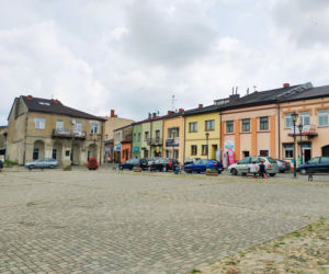 Tutaj nadano prawa miejskie Łodzi. To jedno z najważniejszych miast w województwie łódzkim