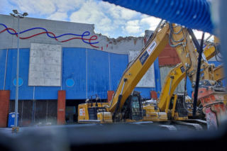 Słynna galeria w Krakowie zniknęła z powierzchni ziemi. Inwestor chce sprzedać nieruchomość