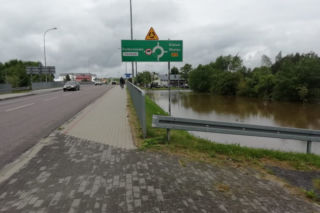 Utrudnienia na drogach na Podkarpaciu. Przez lokalne podtopienia [AKTUALIZACJA]