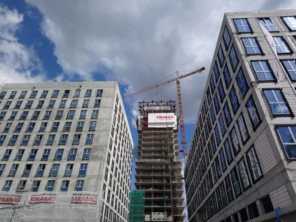 Szkieletor znika bezpowrotnie z panoramy Krakowa
