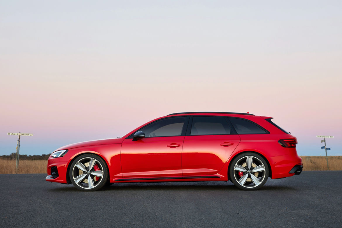 Audi RS4 Avant 2.9 TFSI V6 450 KM tiptronic quattro
