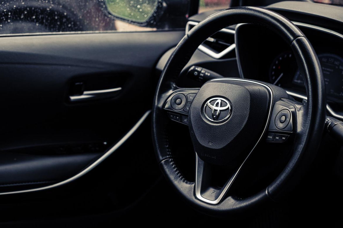 Toyota Corolla - 247 sztuk