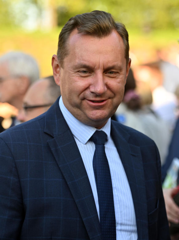 Poseł z Krakowa ćwiczy buduje formę na wybory