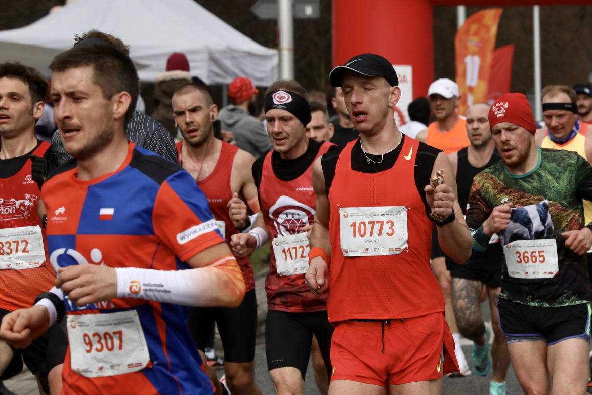 17. Półmaraton Warszawskie. Gigantyczne utrudnienia w stolicy. Ulicami przebiegnie 15 tysięcy osób!