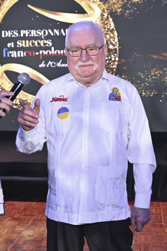 Wałęsa, Doda i Najman z żoną na gali "Osobowości i Sukcesy"