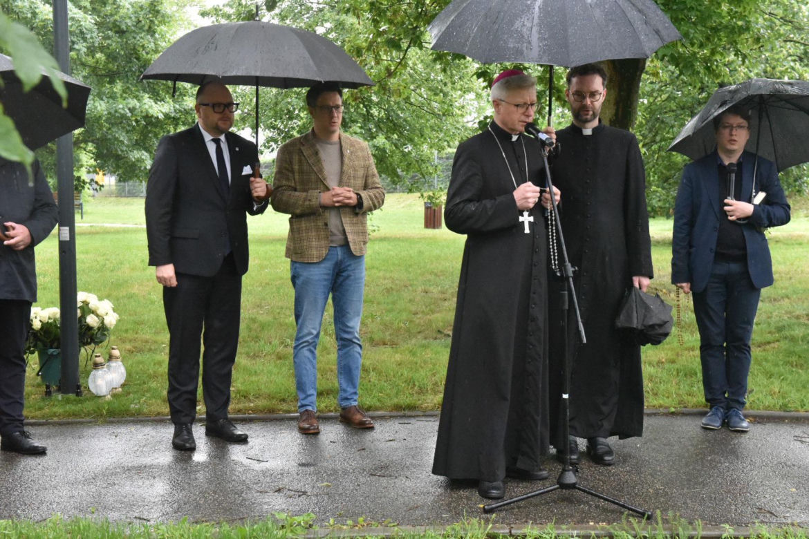 Spotkanie modlitewne w Parku Glazja. To tutaj doszło do ataku na niewinną Klaudię