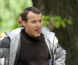 Rafał Kwietniewski to serialowy Bartek z Pierwszej miłości. Nie uwierzycie, jak wyglądał prawie 20 lat temu!