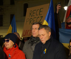 Wojna na Ukrainie. Bydgoszczanie protestowali przeciwko rosyjskiej agresji [ZDJĘCIA]
