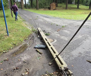 Krajobraz jak po apokalipsie. Wichura zniszczyła gminę Mysłakowice w kilkanaście minut