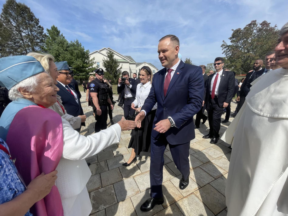 Karol Nawrocki z małżonką w USA. Tak przyjęto ich w Doleystown